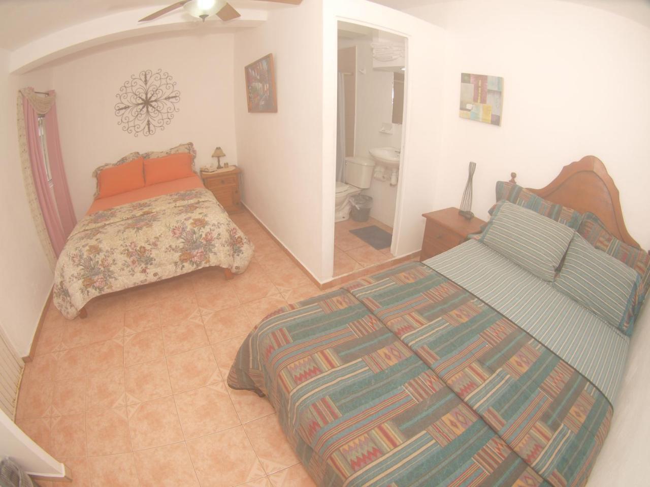 Hostal Casa Blanca Comala エクステリア 写真